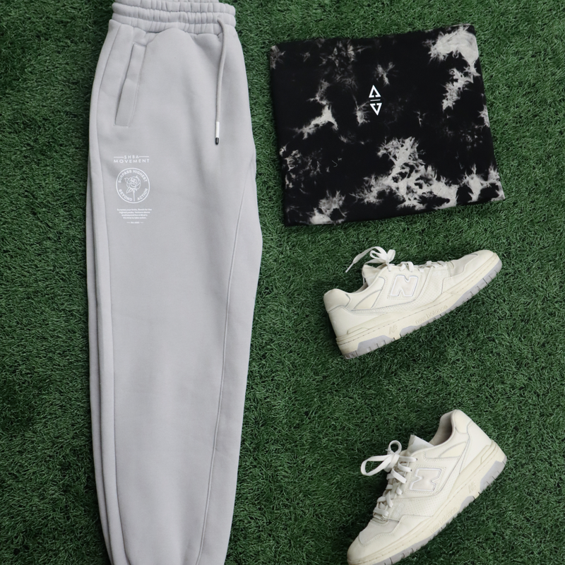 28 CloudFit Motion Sweatpants (Gray)